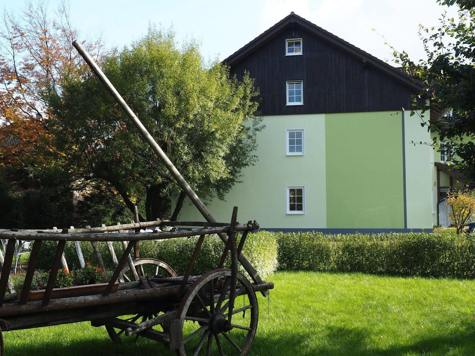 Rennsteighotel Herrnberger Hof Neuhaus am Rennweg Esterno foto